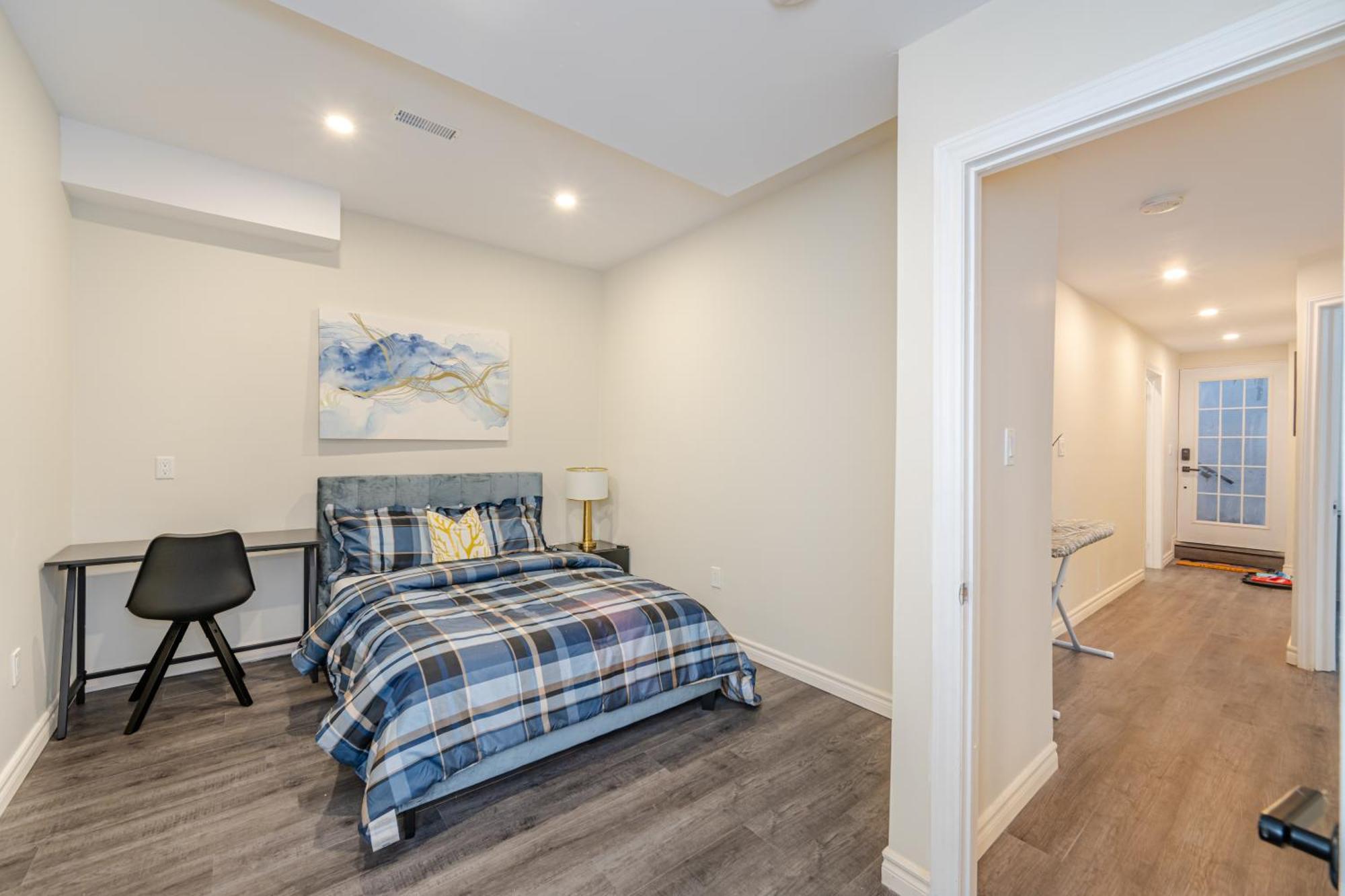Private Basement Bedrooms In Oakville Exteriér fotografie